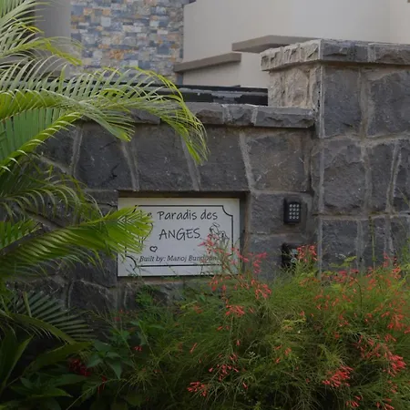 Paradis Des Anges Appartement Triolet Exterior photo